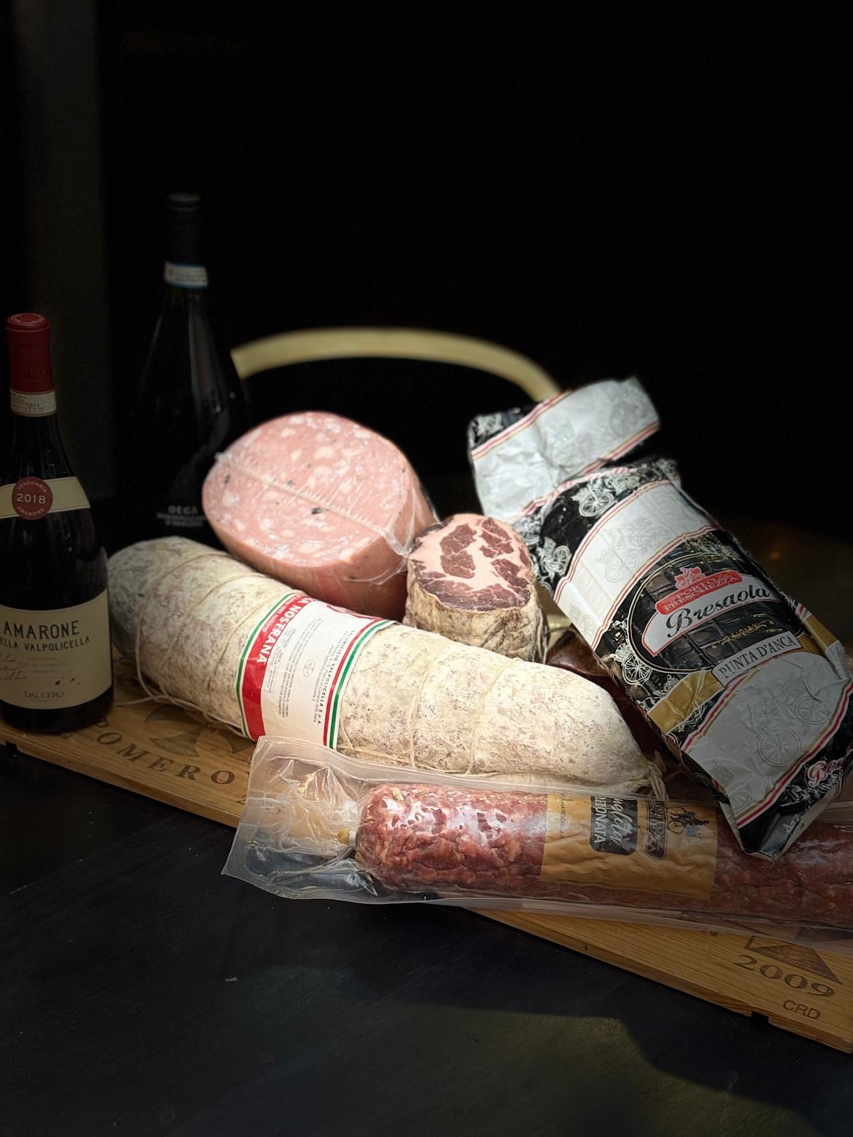 Wine tasting Warsaw – signature snacks wine bar