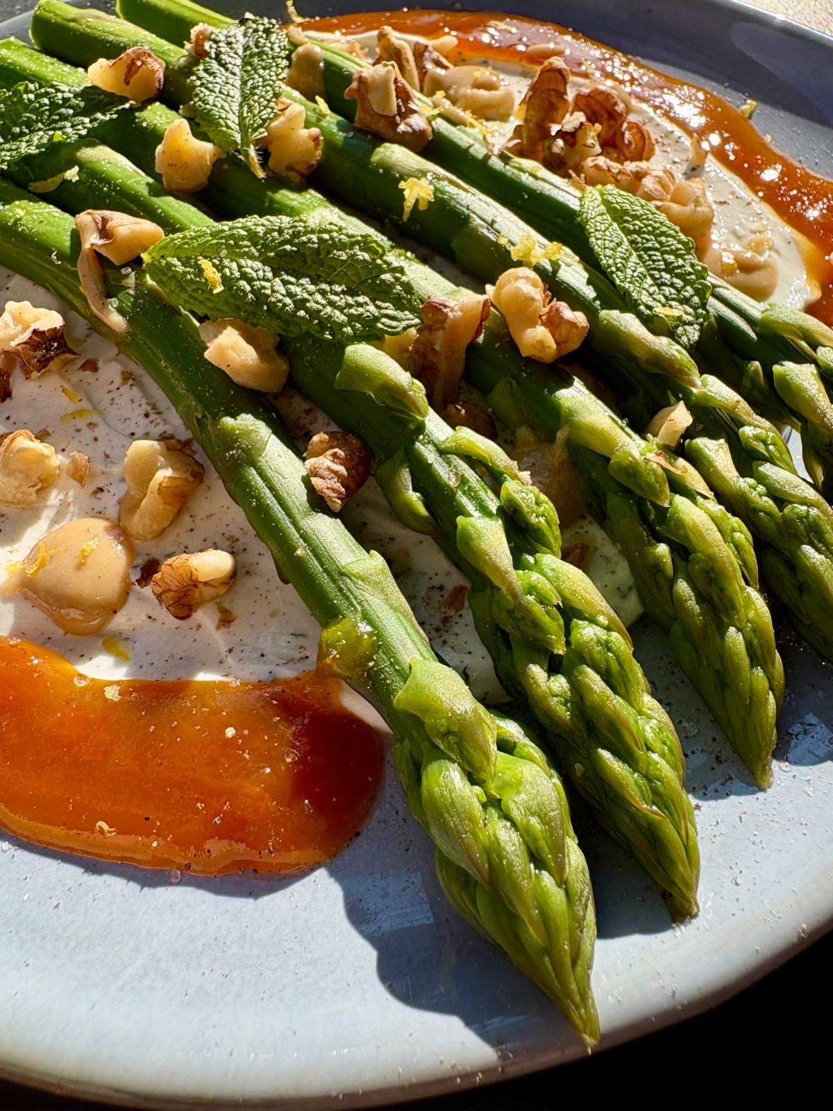 Wine bar Warsaw – snacks with wine by the glass